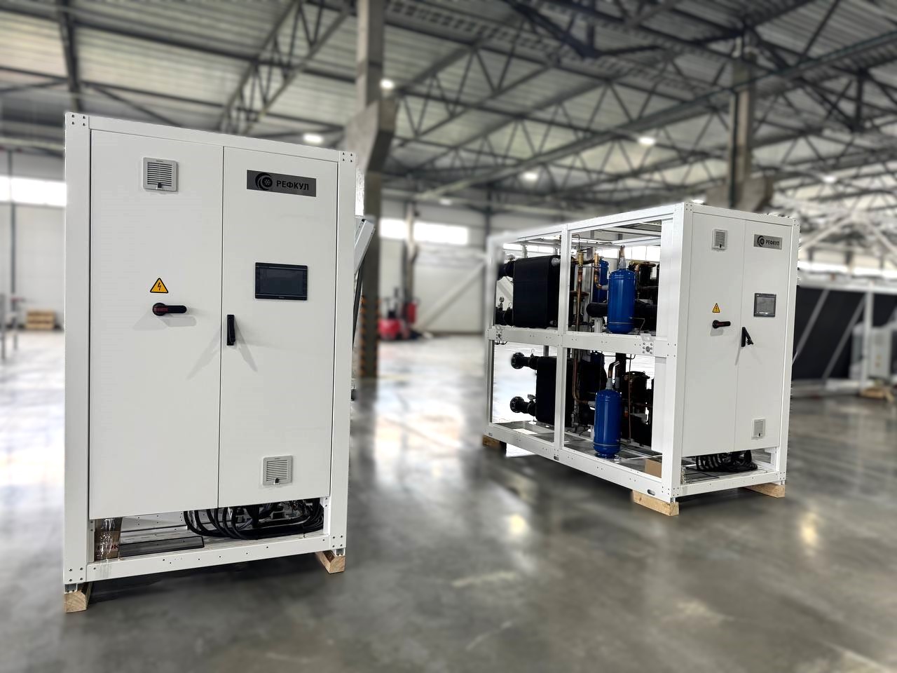 Чиллеры с водяным охлаждением конденсатора «РЕФКУЛ» заместили итальянские на стратегическом объекте нефтехимии