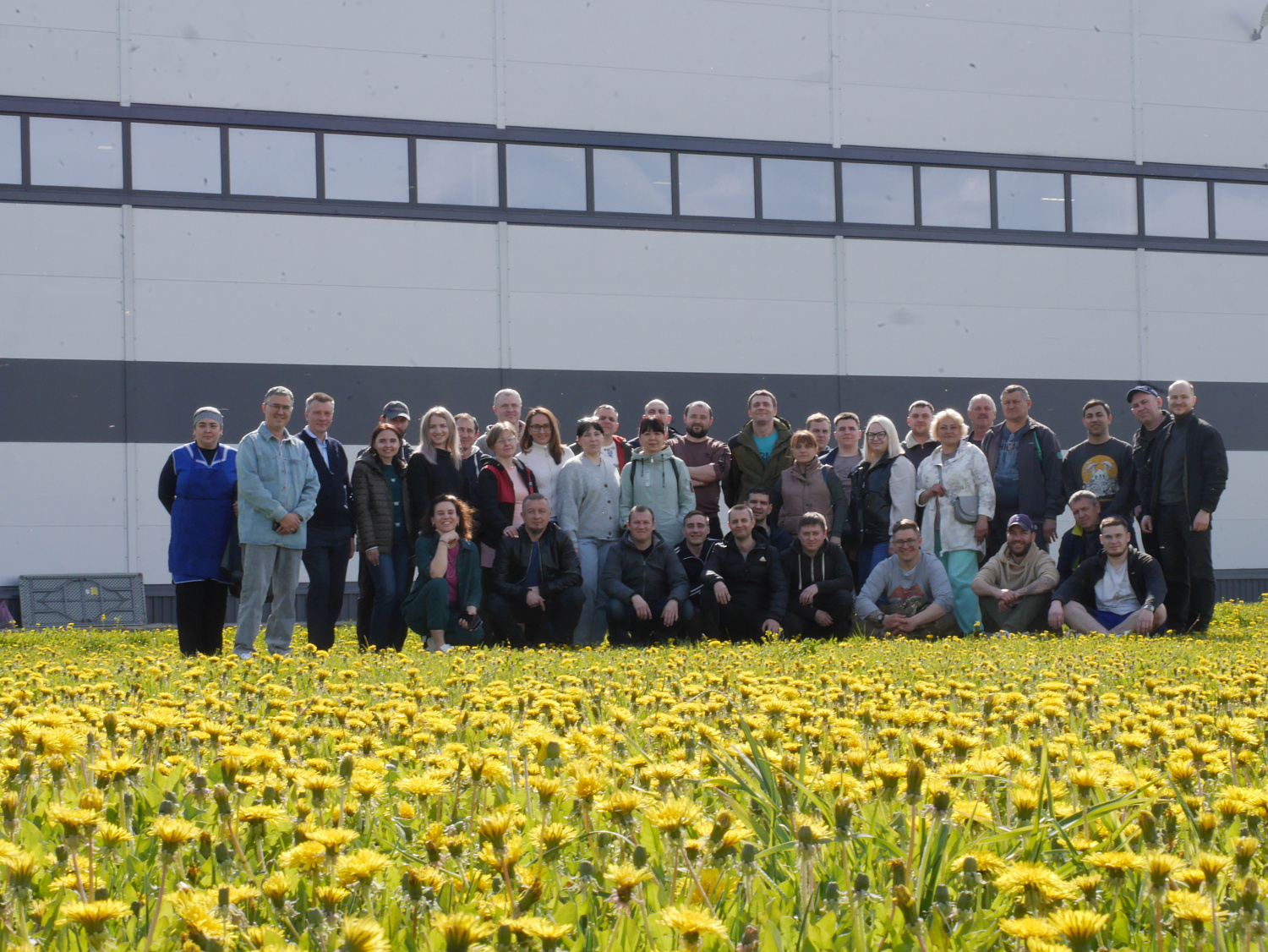 Праздник весны на заводе "РЕФКУЛ"