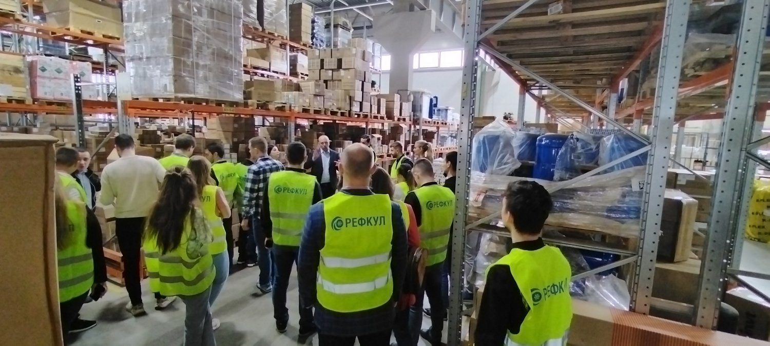 Обучение на заводе "РЕФКУЛ"