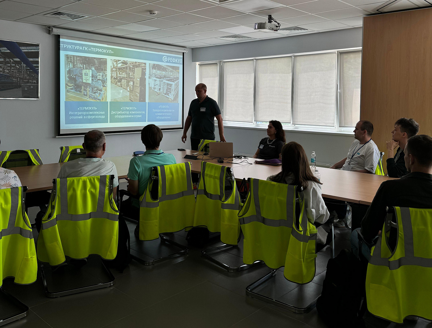 Презентация моноблочного чиллера на центробежном компрессоре