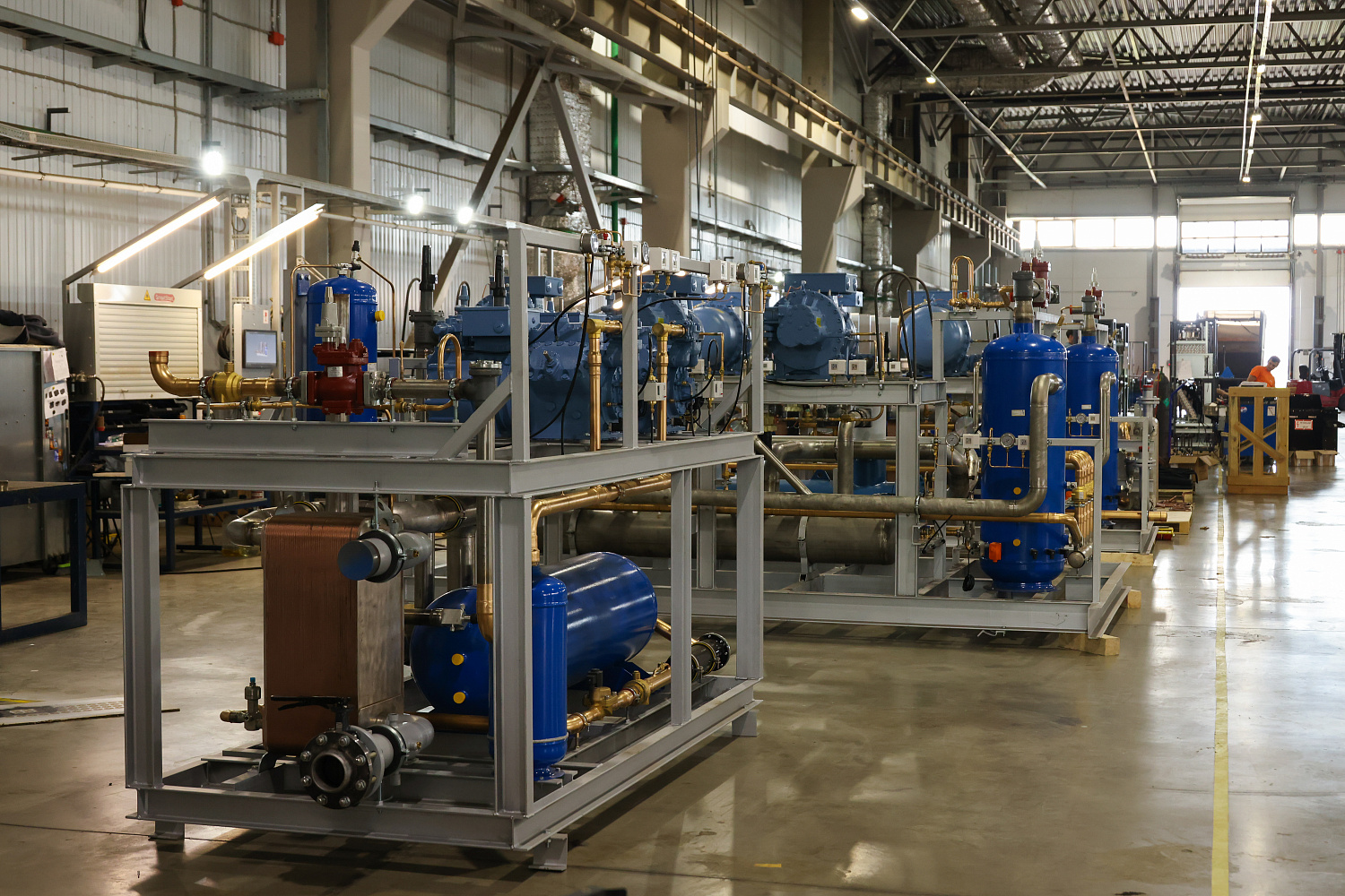 Руководители муниципальных образований Калужской области посетили завод "РЕФКУЛ"