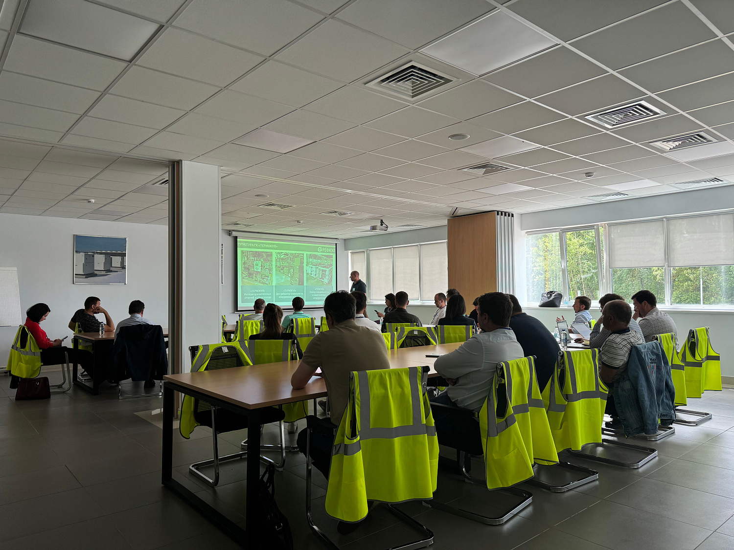 Презентация моноблочного чиллера на центробежном компрессоре