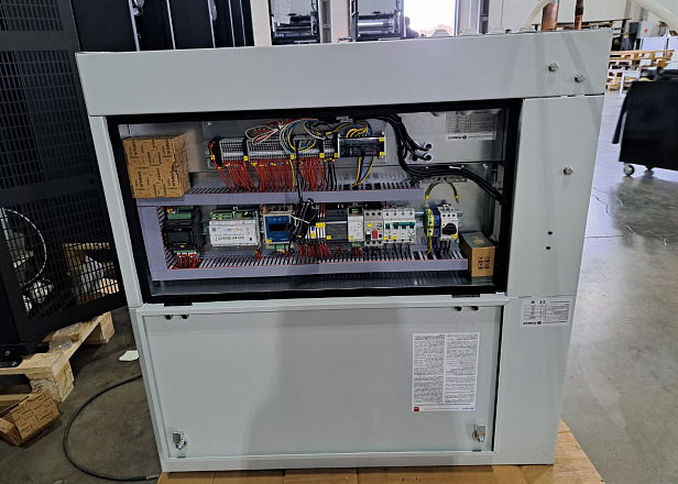 Компания в сфере путей и сообщения