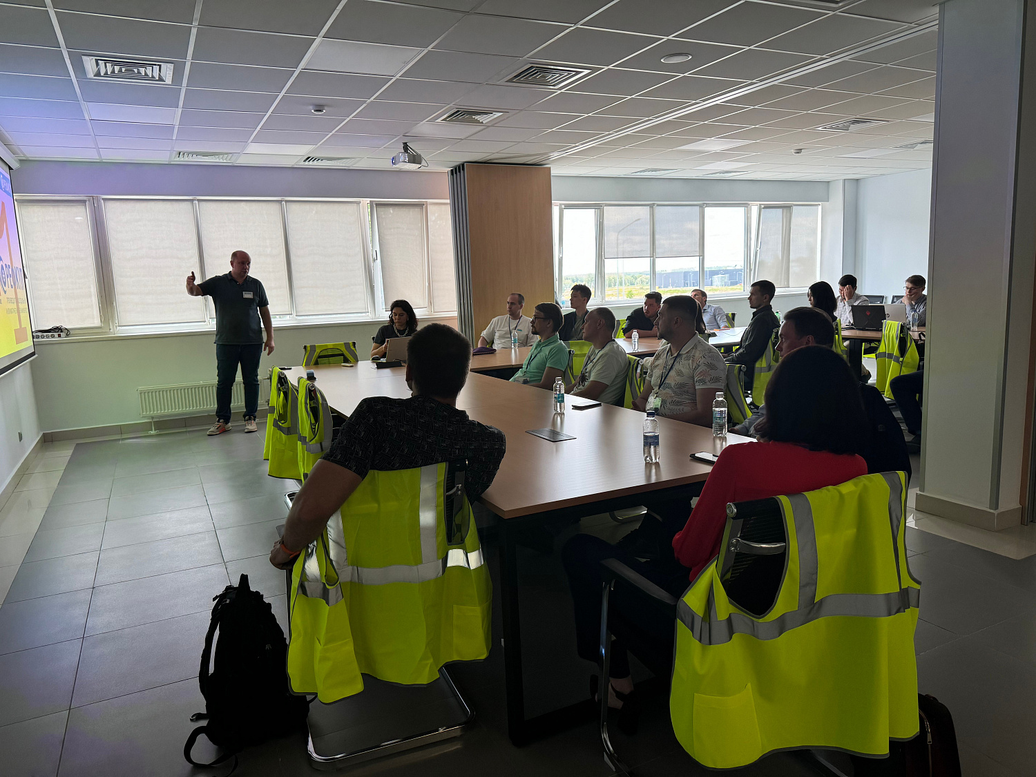 Презентация моноблочного чиллера на центробежном компрессоре