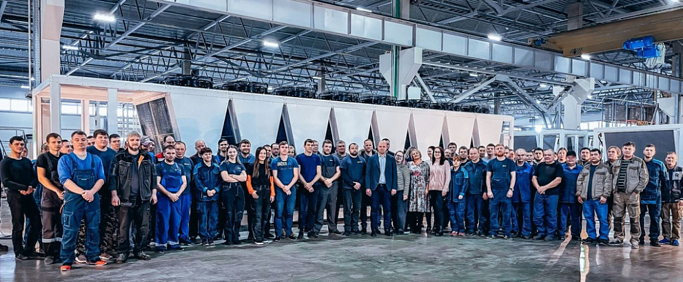  249010, РФ, Калужская область, Боровский район, Козельское деревня, 1-ая площадка улица, здание 1.